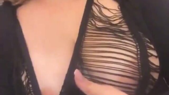 Kiran Rathod nude showing nipples and big tits!!!